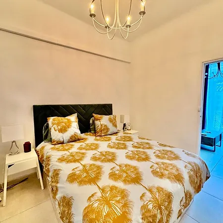 Le Malezi Village Des Pennes Apartment *